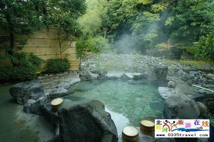 秦皇島山海間溫泉藝術中心電話18633570222