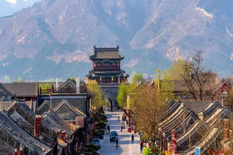 山海關(guān)十年旅游卡超高性價(jià)比旅游聯(lián)卡，包含天下第一關(guān)、老龍頭、角山、長(zhǎng)壽山、孟姜女廟等九大景區(qū)山海關(guān)古城十年不限次暢玩